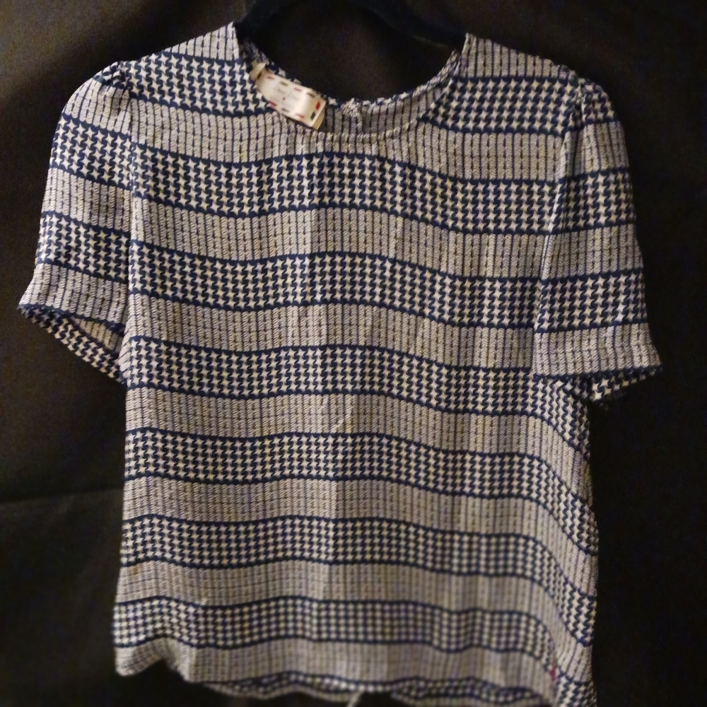 Dear Drew blouse sz med
